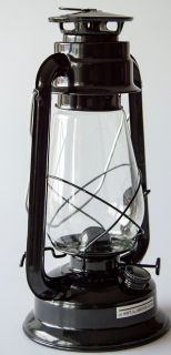 Lampa petrolejová černá 30cm